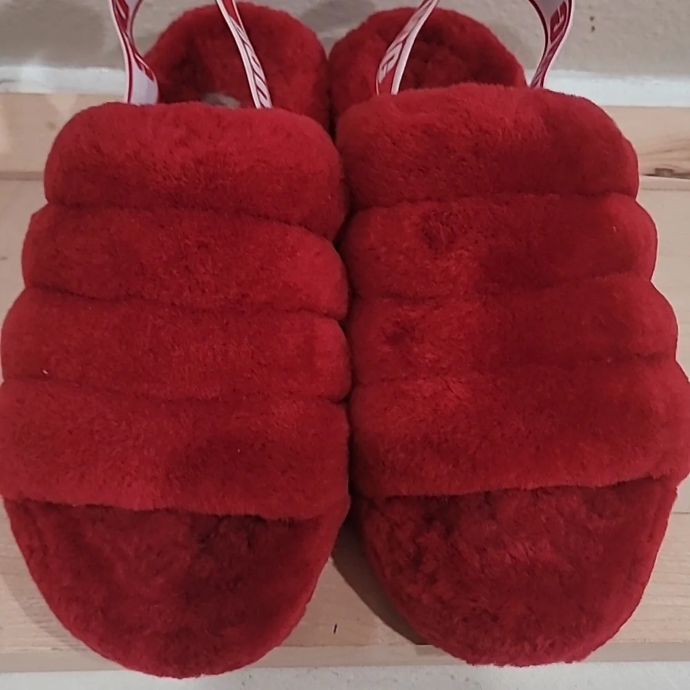 ⚘️ UGG FLUFF YEAH SLIDE SLIPPERS ⚘️ - Picture 8 of 13